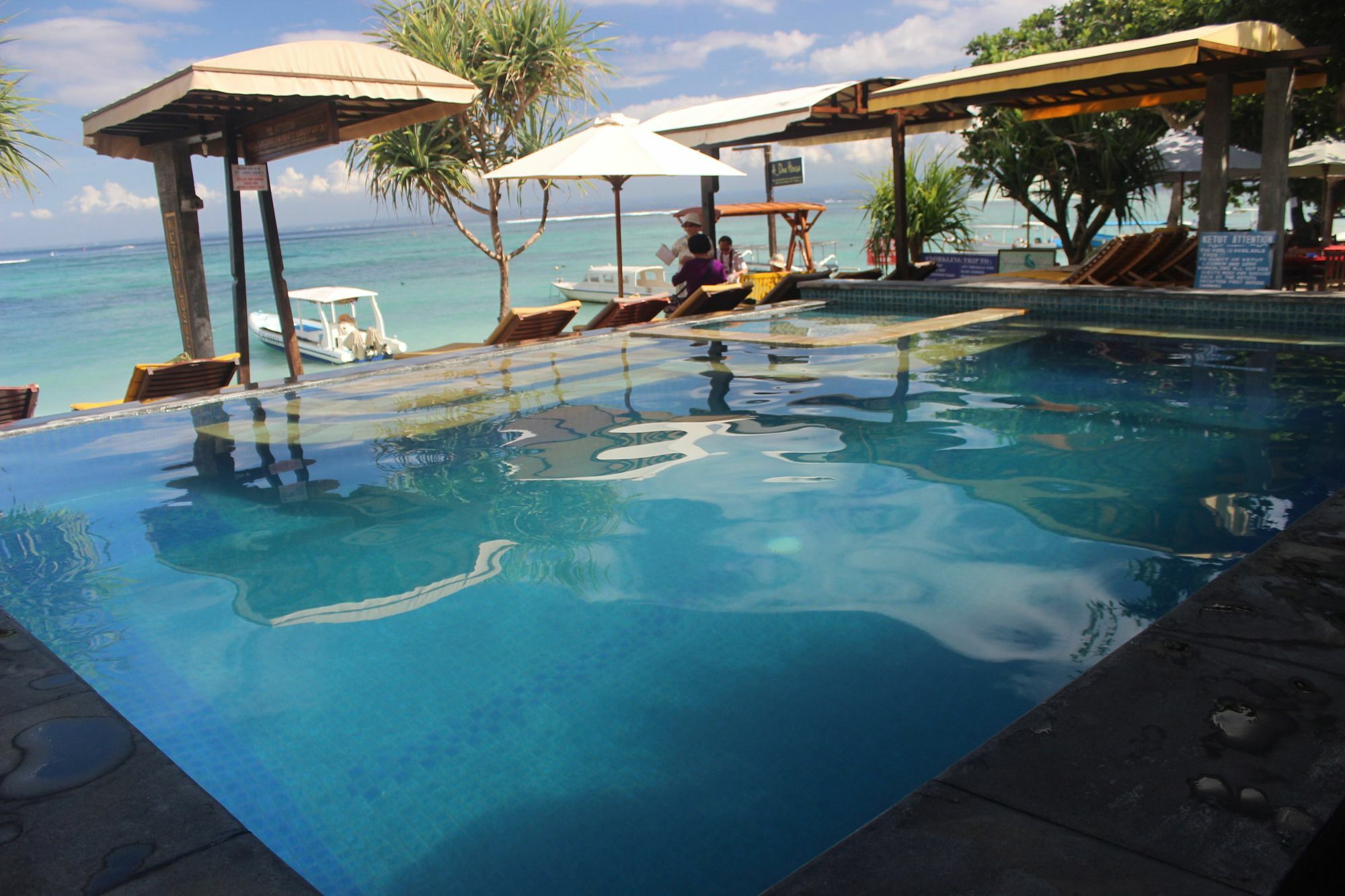 A_One House Hotel Lembongan Exterior foto